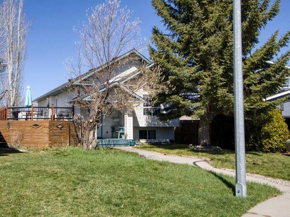 22 SW Greenview Cres, Strathmore, AB T1P 1L2