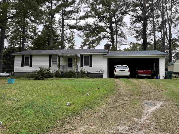 6820 Rebecca Cir, Cary, NC 27518