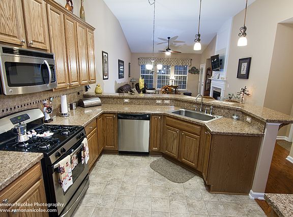 Kitchen w/ SS Appliances
