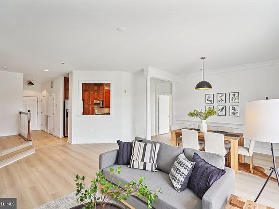 4th image of 820 Belmont Bay Dr APT 206