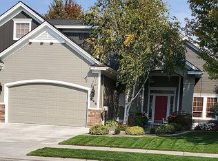 896 W Bacall St, Meridian, ID 83646