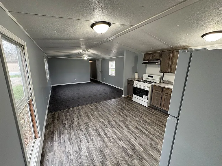 1831 Perrysville Rd — Photo 3