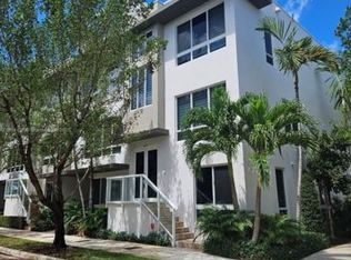 6670 NW 105th Ct, Doral, FL 33178