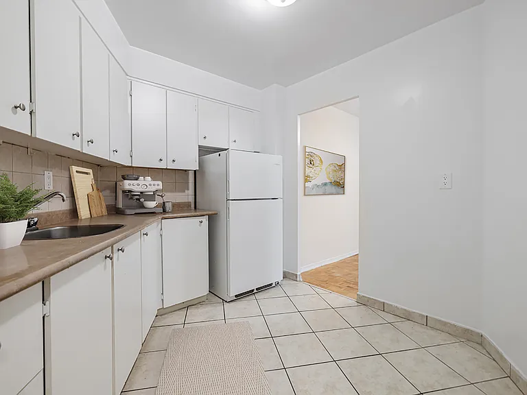 3400 Keele St — Photo 5