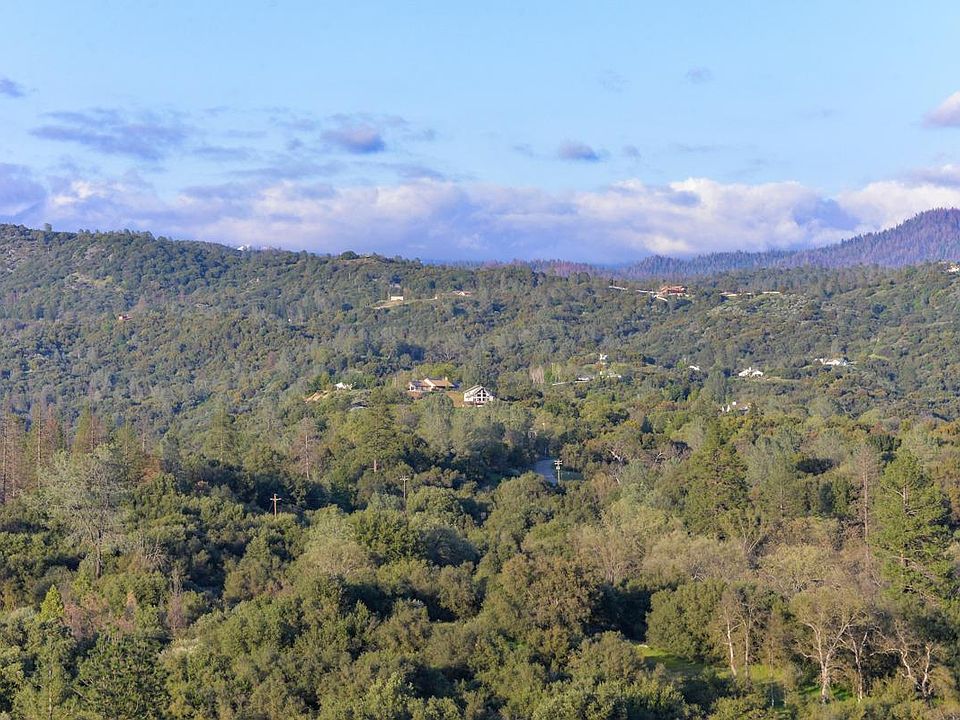 2nd image of 47487 Miami Highlands Dr