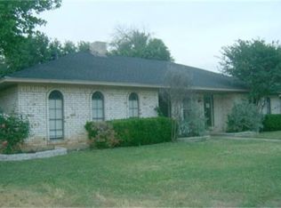 15 Whispering Ln, Hickory Creek, TX 75065
