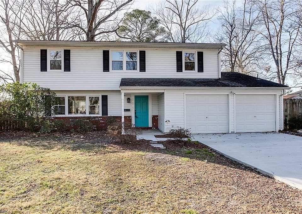 1st image of 305 Eastwood Cir