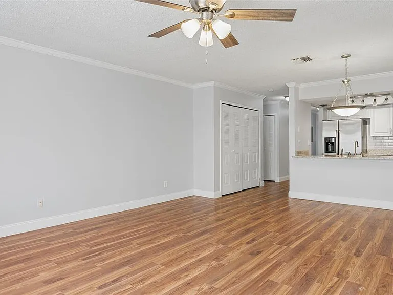 10307 Councils Way — Photo 19