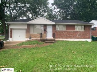 9301 Melanie Dr, Saint Louis, MO 63137