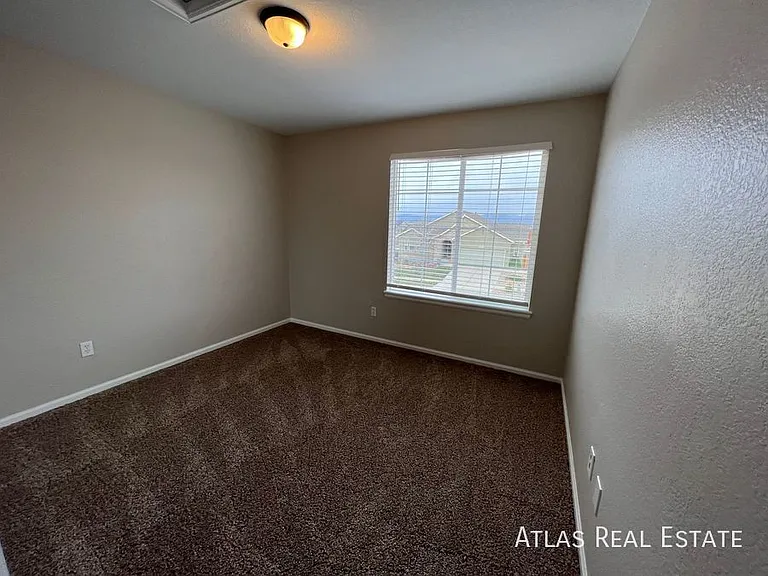 4413 Centerville Dr — Photo 14