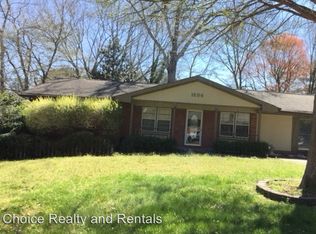 1256 Cherokee Trl, Lawrenceville, GA 30043