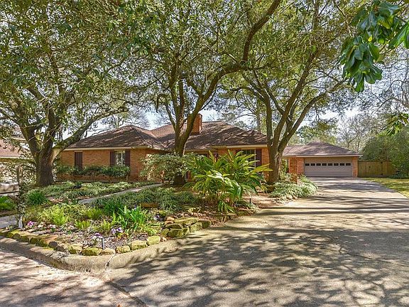 2nd image of 3406 Garden Lake Dr