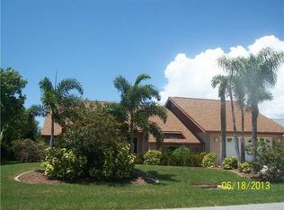 1354 Roosevelt Dr, Venice, FL 34293