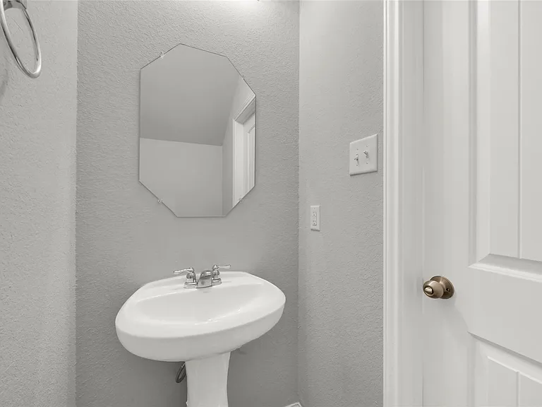 2542 Steelhead Dr — Photo 8