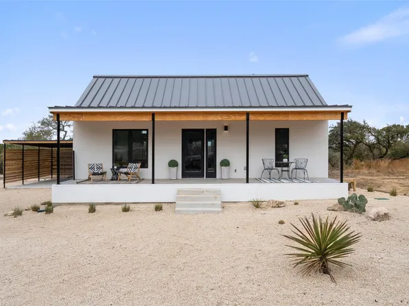 2 Shilo Cir, Wimberley, TX 78676