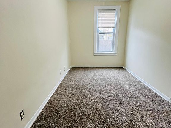 2nd image of 2836 27th Ave S #1
