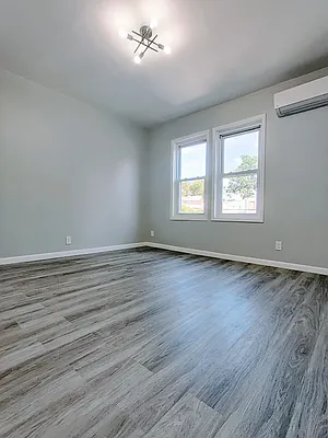 Rented by Keller Williams NYC | media 7