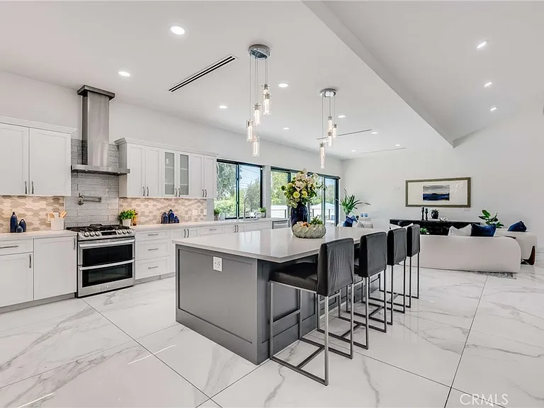3890 Shadow Grove Rd — Photo 11