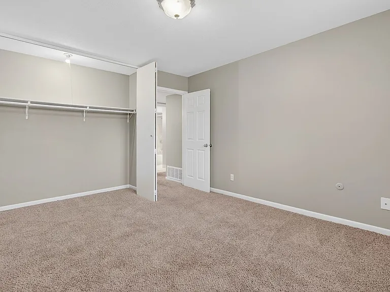 Brookview Apartments — Photo 41