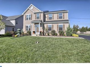 1620 W Thistle Dr, Wyomissing, PA 19610