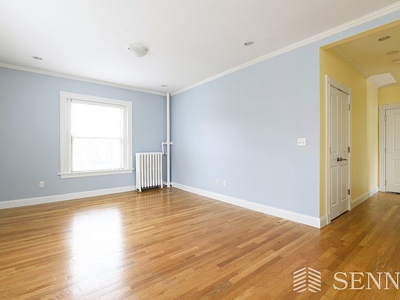3rd image of 55 Magazine St APT 29