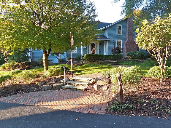 Entrance from driveway