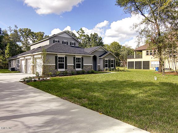 3rd image of 16584 Sand Hill Drive