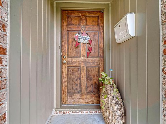 Come on in!