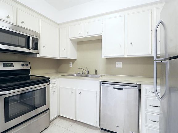 2nd image of 1801 Huldy St #G