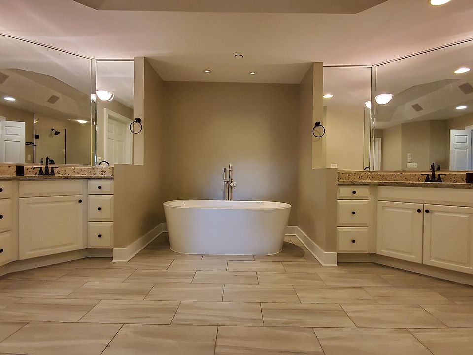 2nd image of 15575 Daley Farm Ln