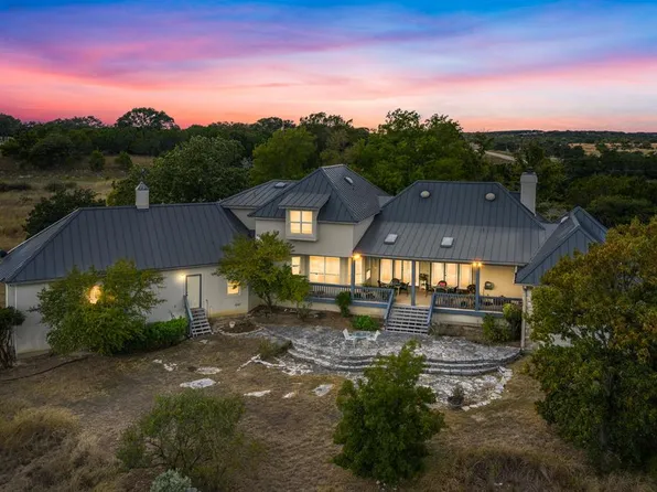 101 Crestline Dr, Kerrville, TX 78028