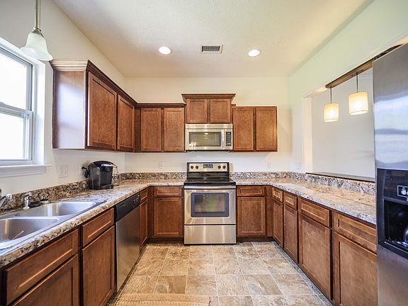 5th image of 5228 Seward Crossing Blvd