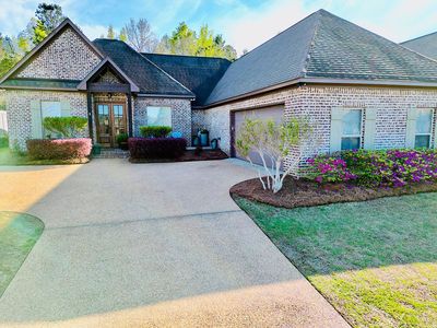 236 Huntington Holw, Brandon, MS, 39047
