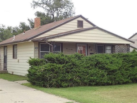 2nd image of 409 E 22nd St