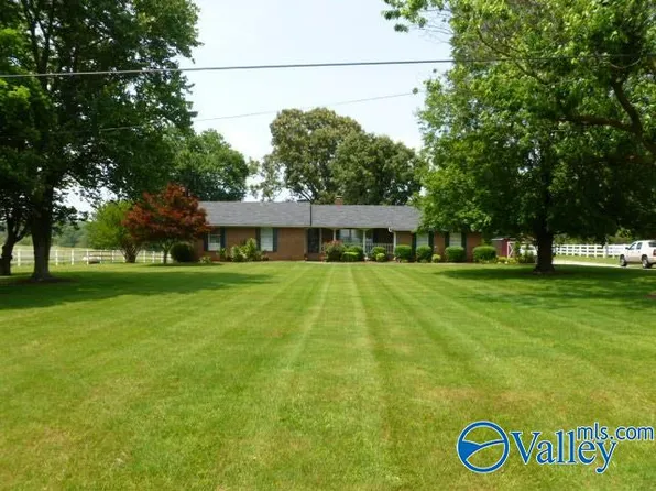 1855 State Highway 168, Boaz, AL 35957