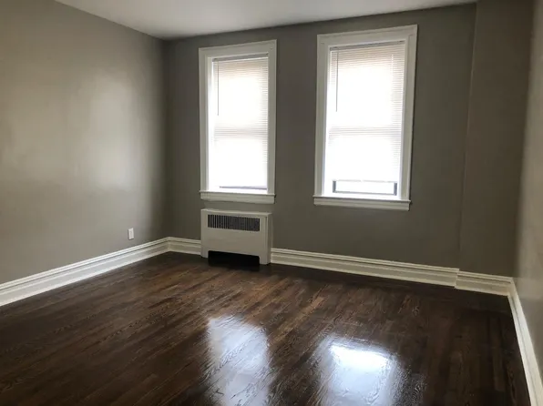 125 Corbin Avenue image 1 of 10