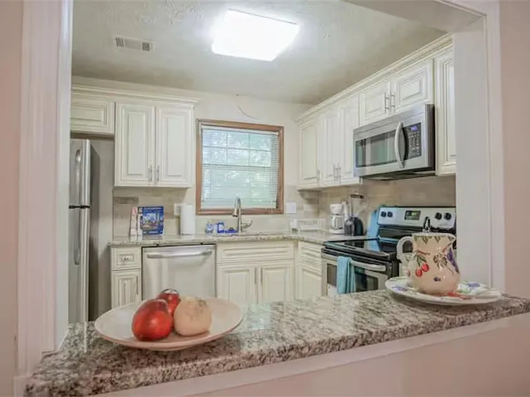 846 Park Pl NE — Photo 38