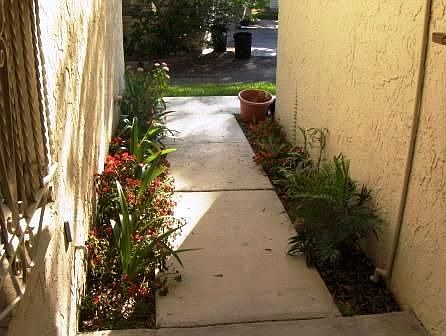 5th image of 1 Hollingsworth Place Dr #4