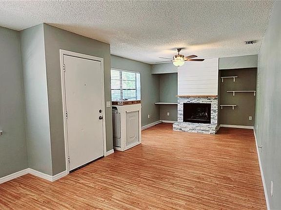 2nd image of 317 Pleasant St