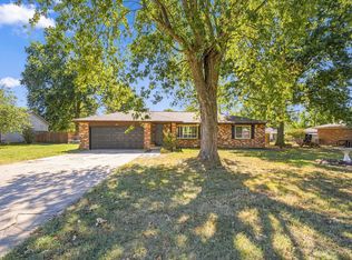 6946 W Lone Oak Street, Springfield, MO 65803