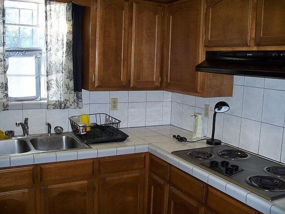 4th image of 5625 N 25th Ln