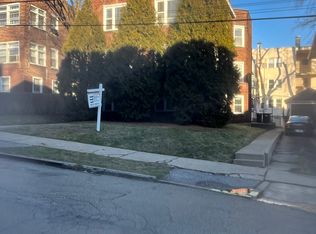 2031 Wendover St APT 22, Pittsburgh, PA 15217