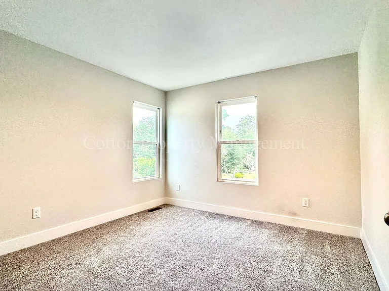 2852 Worth Dr #D — Photo 27