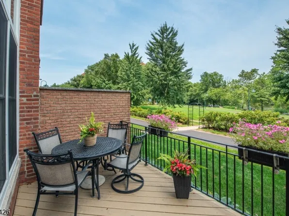 280 Main St APT 103, Little Falls, NJ 07424