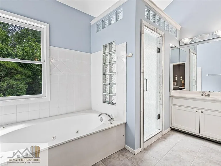 5177 Stratham Dr — Photo 15
