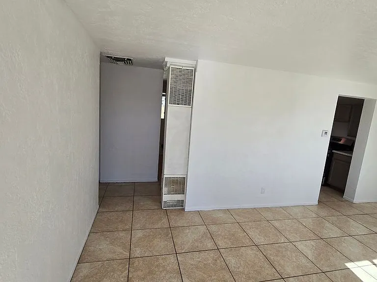 4811 Comanche Rd NE — Photo 28