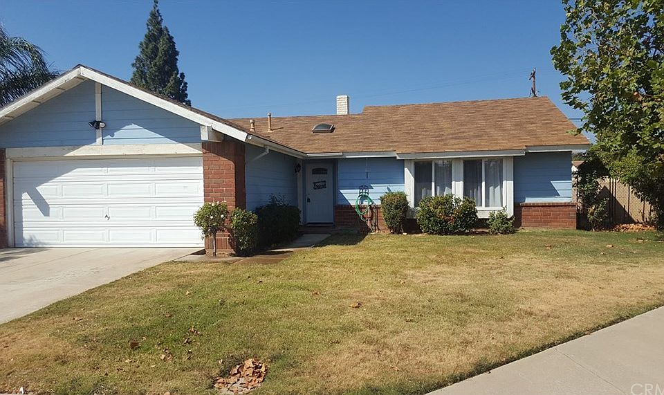 1st image of 24498 Dunlavy Ct