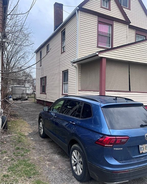 2nd image of 536 E 123rd St