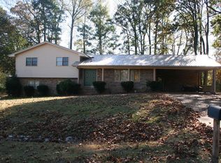 35 Logan Rd, Paris, TN 38242