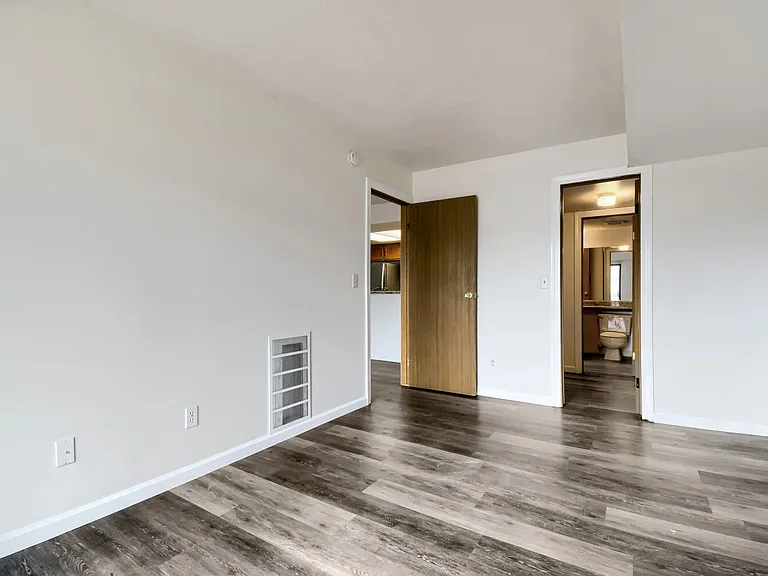 9670 Brentwood Way #103 — Photo 15